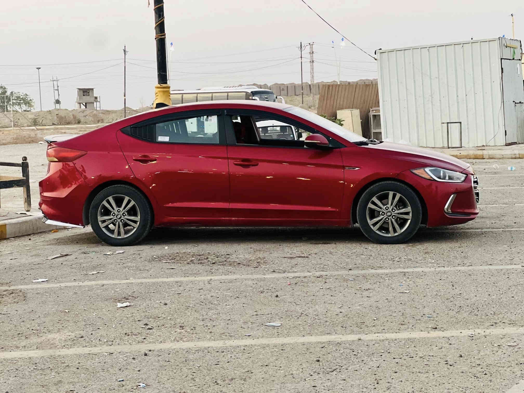 السعر ١٢٥ مديل ١٧ 
رقم اربيل سنوية جديدة بسمي 
هزة جديدة قبل شهر حولتها 
محرك ٢٠٠٠ دوش مكفول لا تبخير ولا تنقيص 
كير اوتوماتيك مكفول 
تحكم ستيرن جهتين 
نضام قيادة سبورت تقليل صرف البانزين 
تبريد ثلج صدر امامي خلفي جديد تخم تاير  باتري جديد سياره جاهز من كل نواحي  أخواني سياره تفيد مال جناي هاي تفاصيل سياره كله الي تعجبه يجي يشوف والما تعجبه يصعد احسن منها 

سياره ليبل واحد تعديل ورش فقط صورة الحادث موجودة بل منشور 
مكانها صلاح الدين قضاء الدور 
***********
