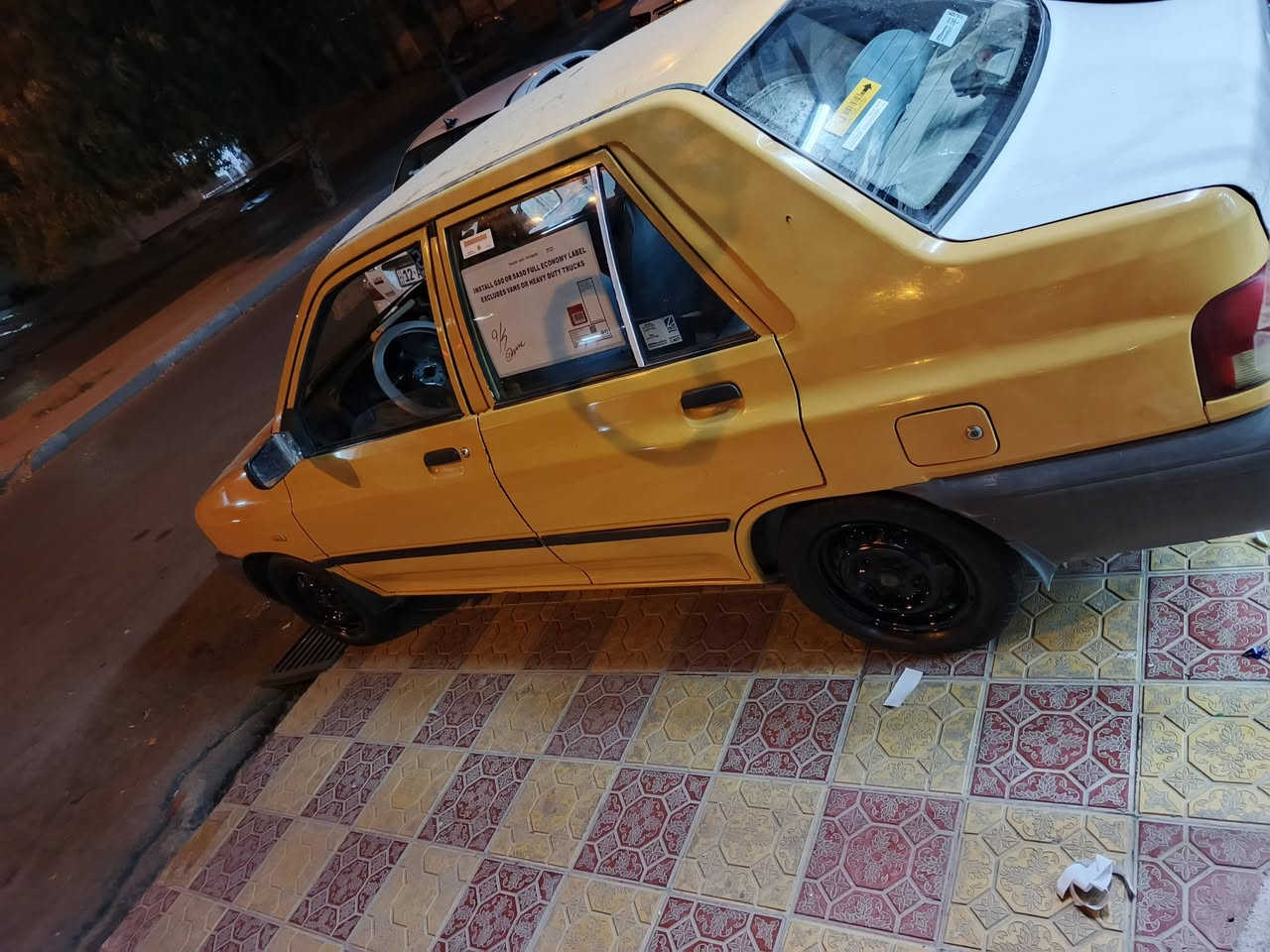 سايبا موديل 2015
رقم بغداد دولي شرط التحويل والوكالة
كير شرط محرك نظيف 
طخم تايه نظيف طخم جديد
بدون ضرر مكانتين صبغ فقط 
السعر 31بيها مجال 
الاتصال ***********
