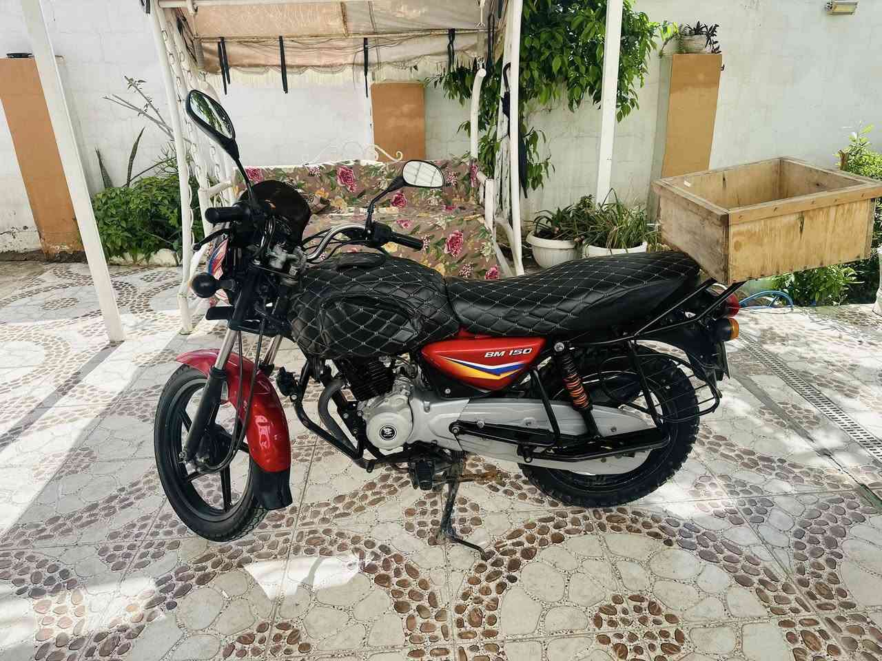 بوكسر موديل 20 مرقم دراجه نضيفه مال جناي مكاني ديالى بعقوبه /***********
