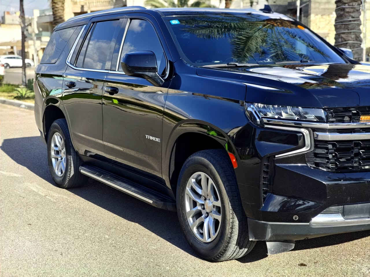 تاهو 2024 / LS خليجي وكاله المنصور 
السياره مكفوله كفاله عامه من الصبغ والتبديل والفتح 
والبارد والدبل كود شرط الفحص وين مايعجبك 

ماشيه / 57 الف كيلو متر 
محرك / 5.3 المرغوب 
السياره مغلفه PPF شفاف ضمان عشر سنوات سعره 25💰
محرك وكير مكفولات اسبانه ماممدوده عليهن شرط 

السياره بصمات 2 / العده والاغراض مالتها كلها موجودة
السياره جديده وجاهزه وترايها كلش حلو استعمال شخصي 

رقم بغداد دولي حره تحويل مباشر 
العنوان بغداد 📍
للاستفسار/ ***********
