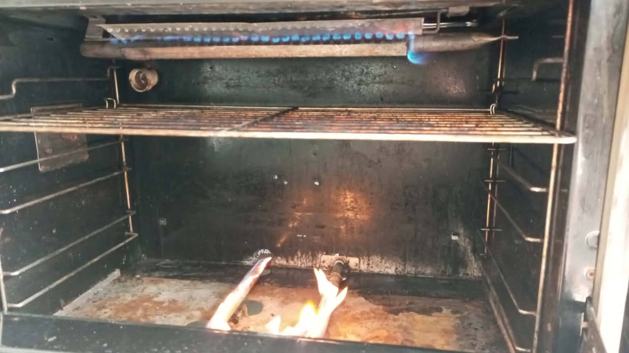 للبيع نضيف وشغل شوفت عينك انتصال ***********
