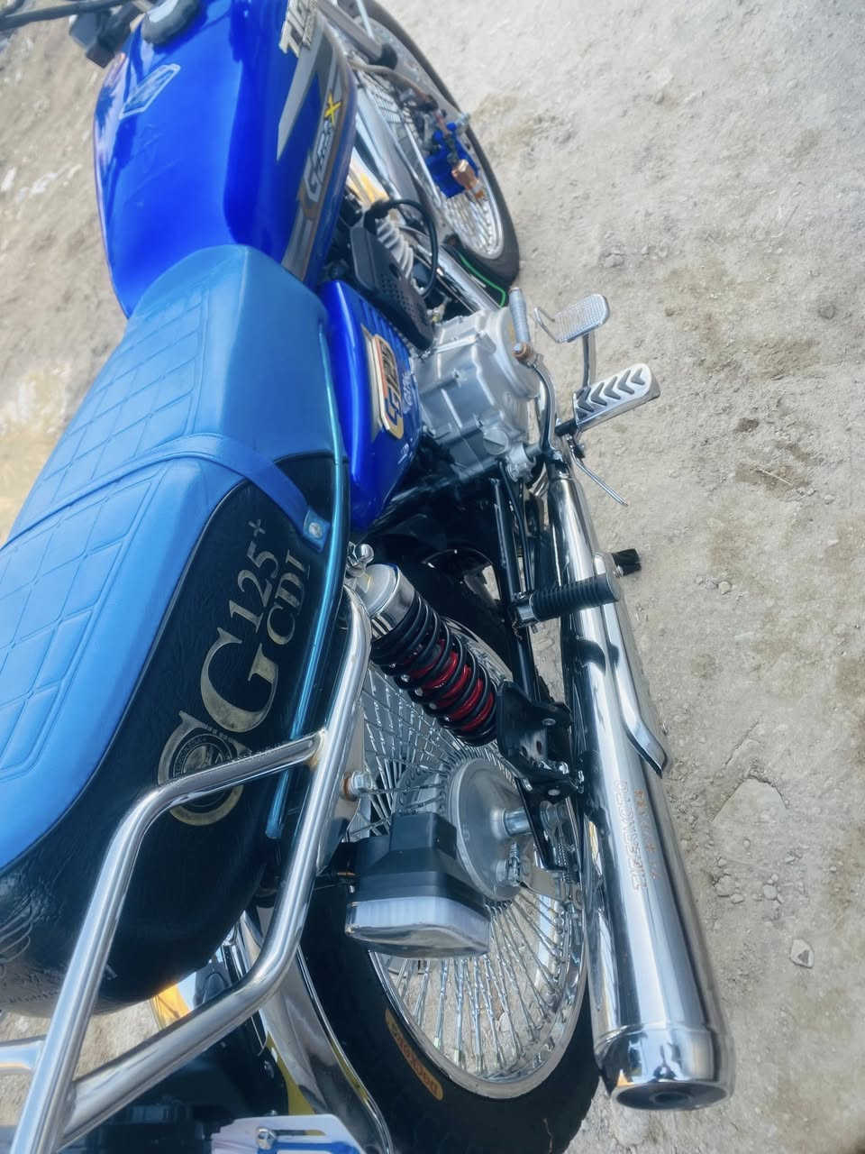 السلام عليكم دراجه تايكر ٢٠٢٥ طالعه صاله ٣ اشهر  اوراق ستنساخ الدراجه جديده السعر٧٥٠ مكاني بابل الدبله  ***********
