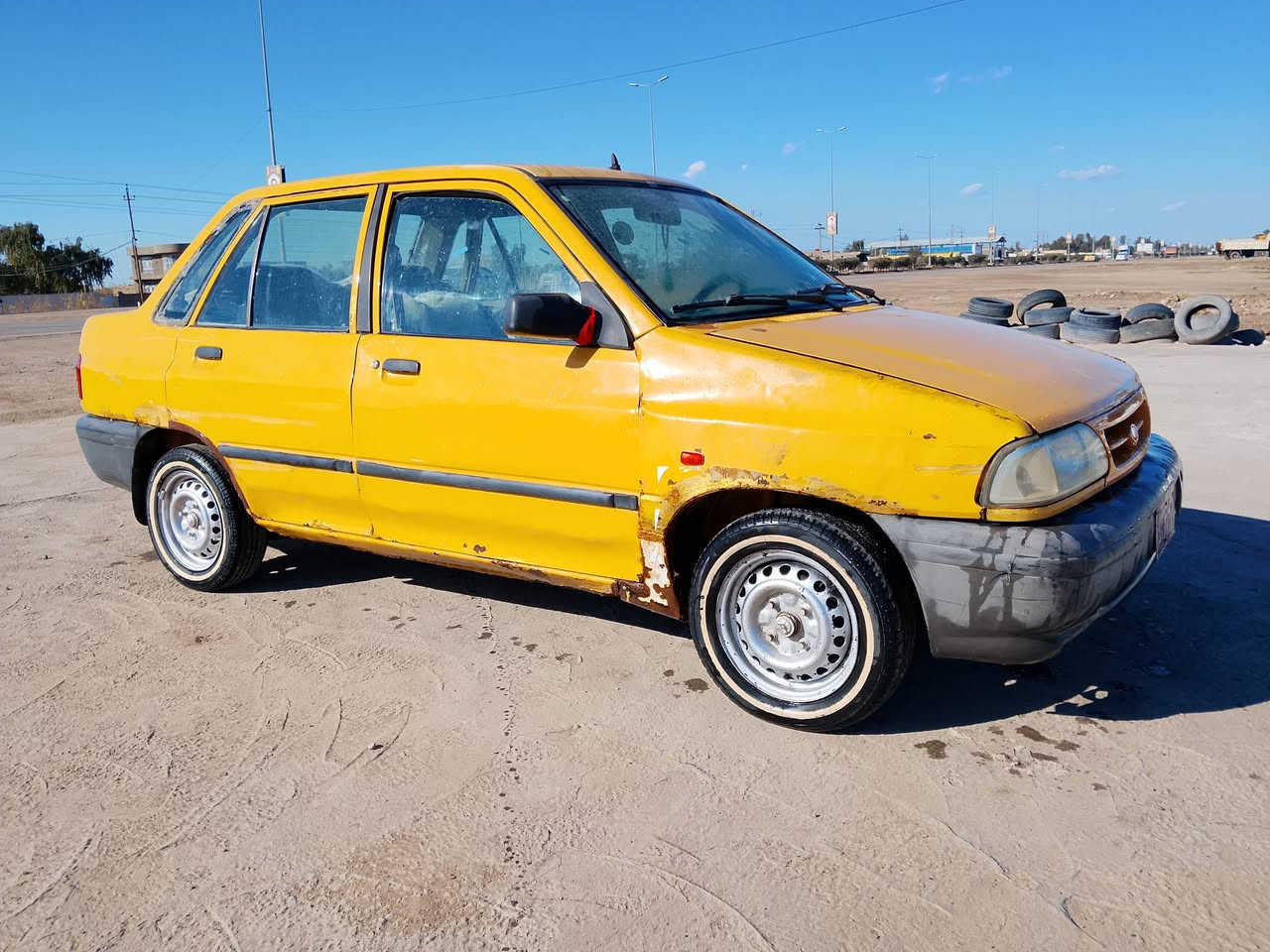 سلام عليكم شباب سياره للبيع موديل 2012 مكينه وكير حلوات تخم تاير جدد كهربائيات كلها شغاله رقم بابل صدامي السعر7 وبيه مجال للطيبين للاستفسار الاتصال على *********** مكاني بابل قضاء الكفل الخاص مغلق
