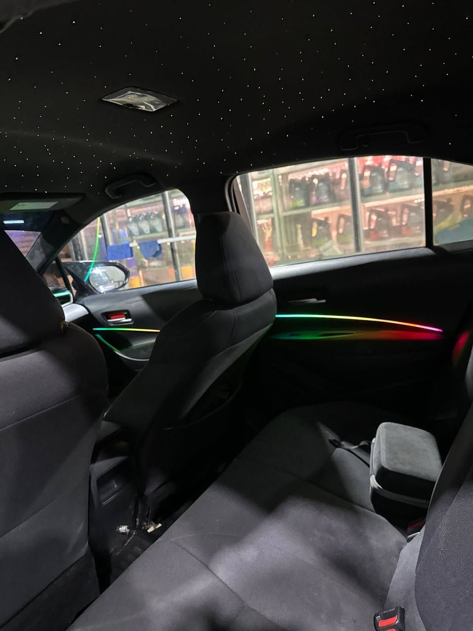 السلام وعليكم
كورلا  2020le1800 السونر مرفق ويا الصور السياره
مراوس بهايبرت كولا او كامري
السياره خير من الله مكينه وكير كفاله رقم اربيل بسمي تريد تحويل تريد وكاله مكاني بغداد الكراده ***********
