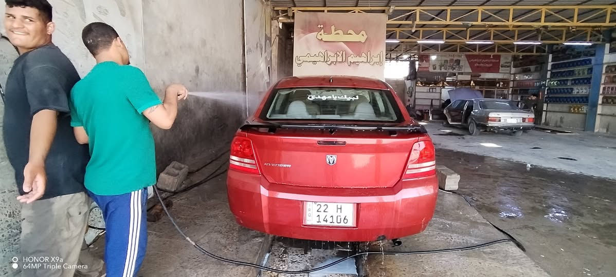 افنجر موديل 8
رقم اربيل  
مكينة ٤ سلندر ٢٤٠٠ 
تبريد ثلج  وناعمة 
كهربائيات كاملة ضفيرة وقاعدة فيوزات جديدة 
دواخل السيارة كلش حلوة ونضيفه 
السعر 65 وبيها مجال 
***********

