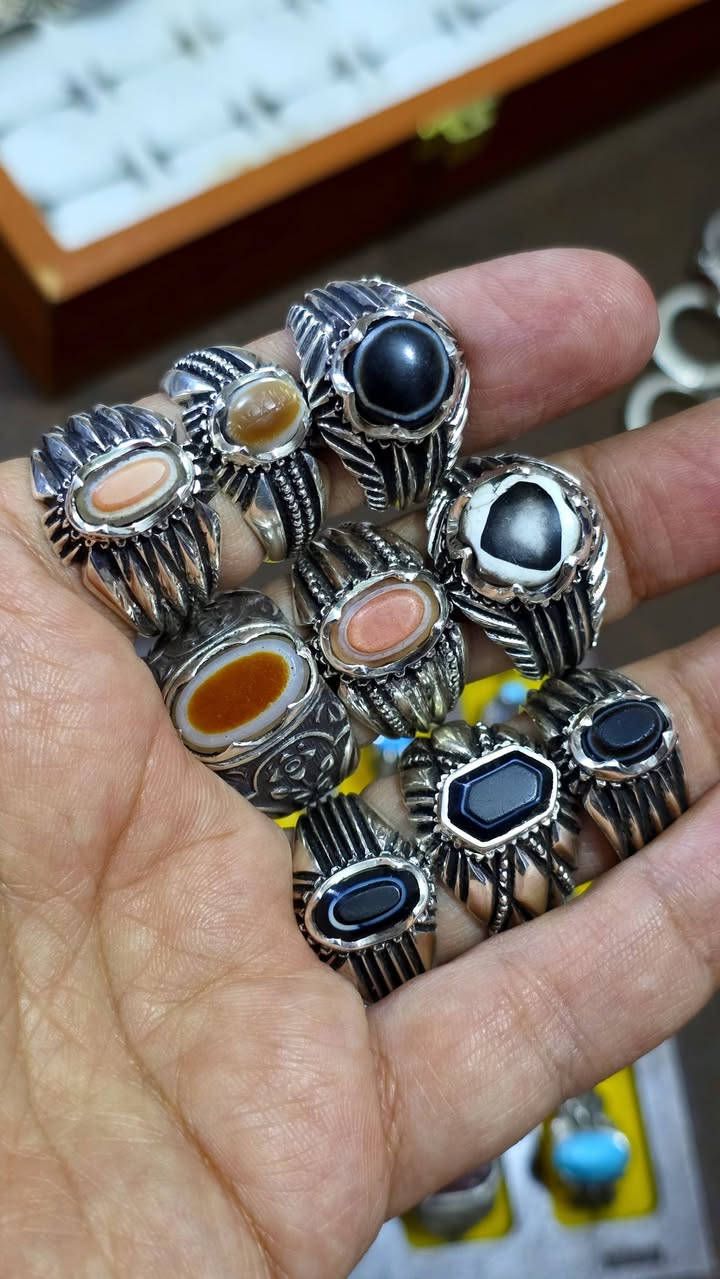 الجزع البقري الاصيل فقط
صياغات المبدع الاخ المحترم امير التميمي
Ameer Radi


**إذا كنت صاحب هذا الإعلان وتريد حذفه لأي سبب، رجاءا أرسل رسالة إلى الدعم الفني**