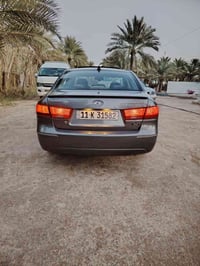 سوناتا • ٢٠٠٩ • حادث خلفي