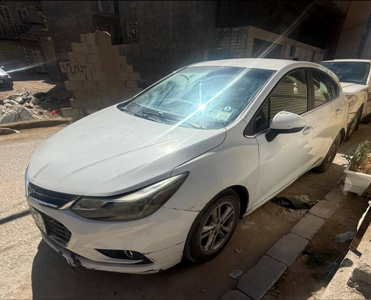 السلام عليكم 
شوفرليت كروز هاتش باك 
السيارة موديل ٢٠١٧ وارد امريكي 
بيها ٣ قطع صبغ السيارة لون ابيض فئة lt فول عدا الفتحة بصمة وشاشة وكشن كهرباء وحساسات خلفية وتدفئة بالكشنات الامامي رقمها كربلاء
 حرة بأسمي سعرها ٨٠$ وبيها مجال
للاستفسار خاص


**إذا كنت صاحب هذا الإعلان وتريد حذفه لأي سبب، رجاءا أرسل رسالة إلى الدعم الفني**