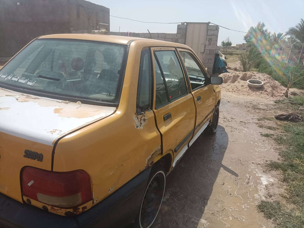 السلام عليكم البيع سياره سايبه محركه وكير كلشي مابيهن  برنكيات نضيفه جدا توير انضاف   كهربائيه  كلها شغاله مكينه ناعمه سيره جاهزه مآل شغل دوخله نضاف سعره ٧ اوراق  مكاني السماوه قضاء الخضر الاتصال***********
