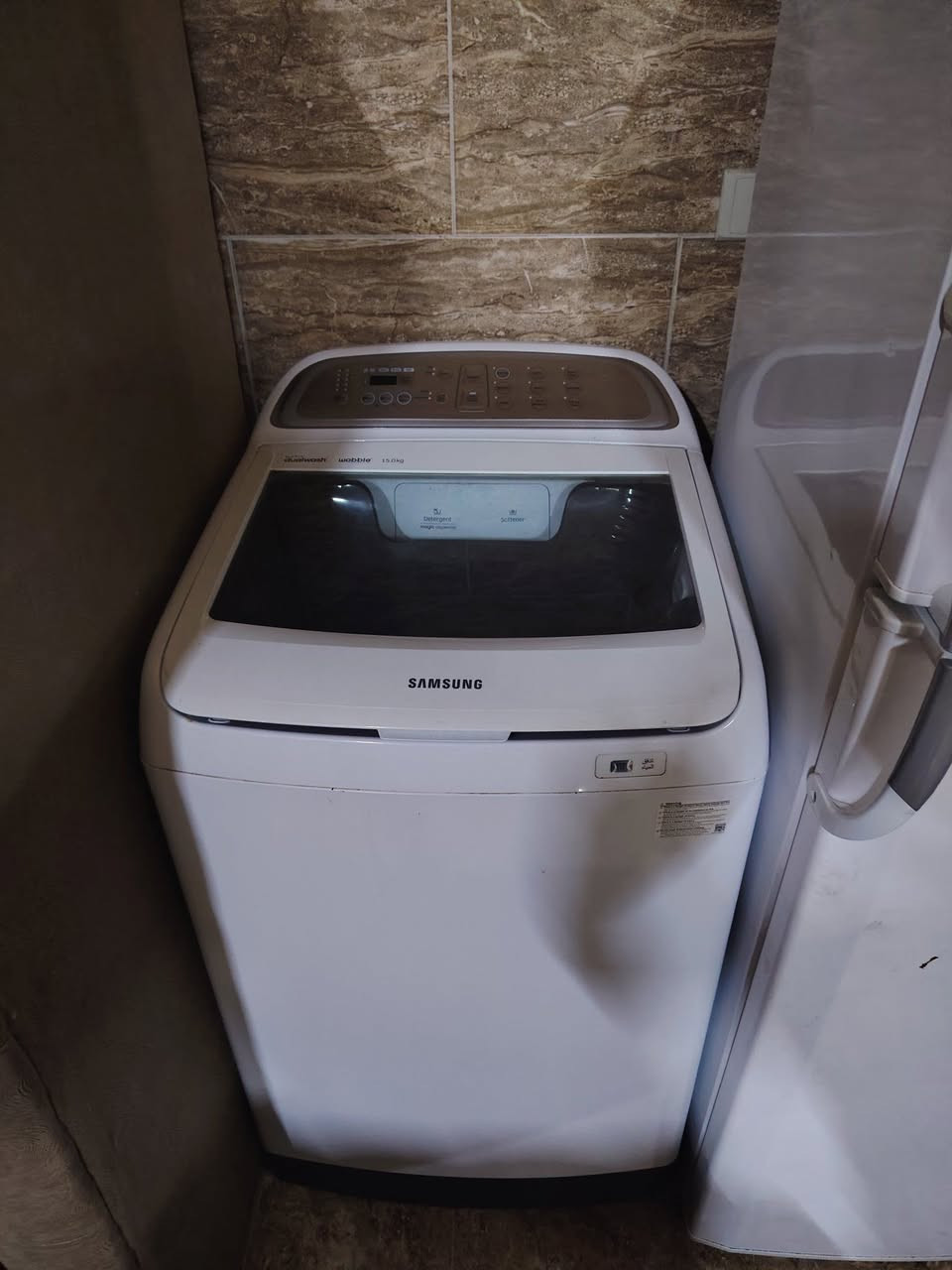 اغراض مستخدم للبيع 
العنوان بكرة جو القديم مقابل الكوميته 
للاستفسار *********** واتساب
