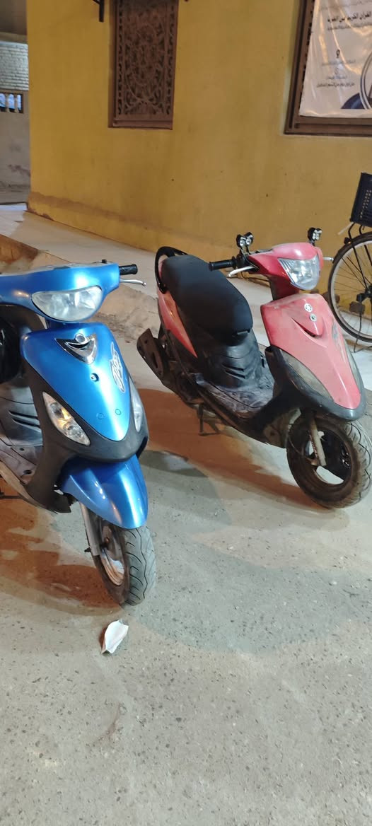 ماكسات  للبيع ثنينهن حاويه شلعه ومعدل  الحمره
 بلاد ما ملعوب بيه كهربائيات كامله ب950 الزرگه ب700 وبيه مجال ما  مفتوحه بس كفرات تجاريه اصليه شرط وناقصه سلف مكان الكرنه ***********
