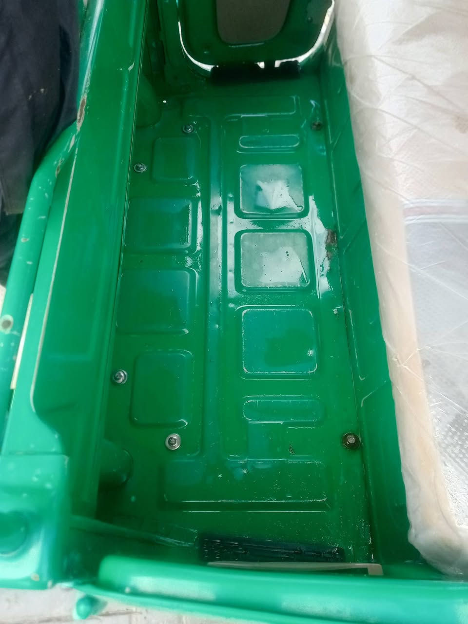 تيك توك باجات موديل 22 شهر 11 مضلع رقمه سنويه انجليزي تنتهي بال 28 وباسم واحد جيراننا مكاني بالبصره السعر 9250@*********** بيها مجال بسيط
