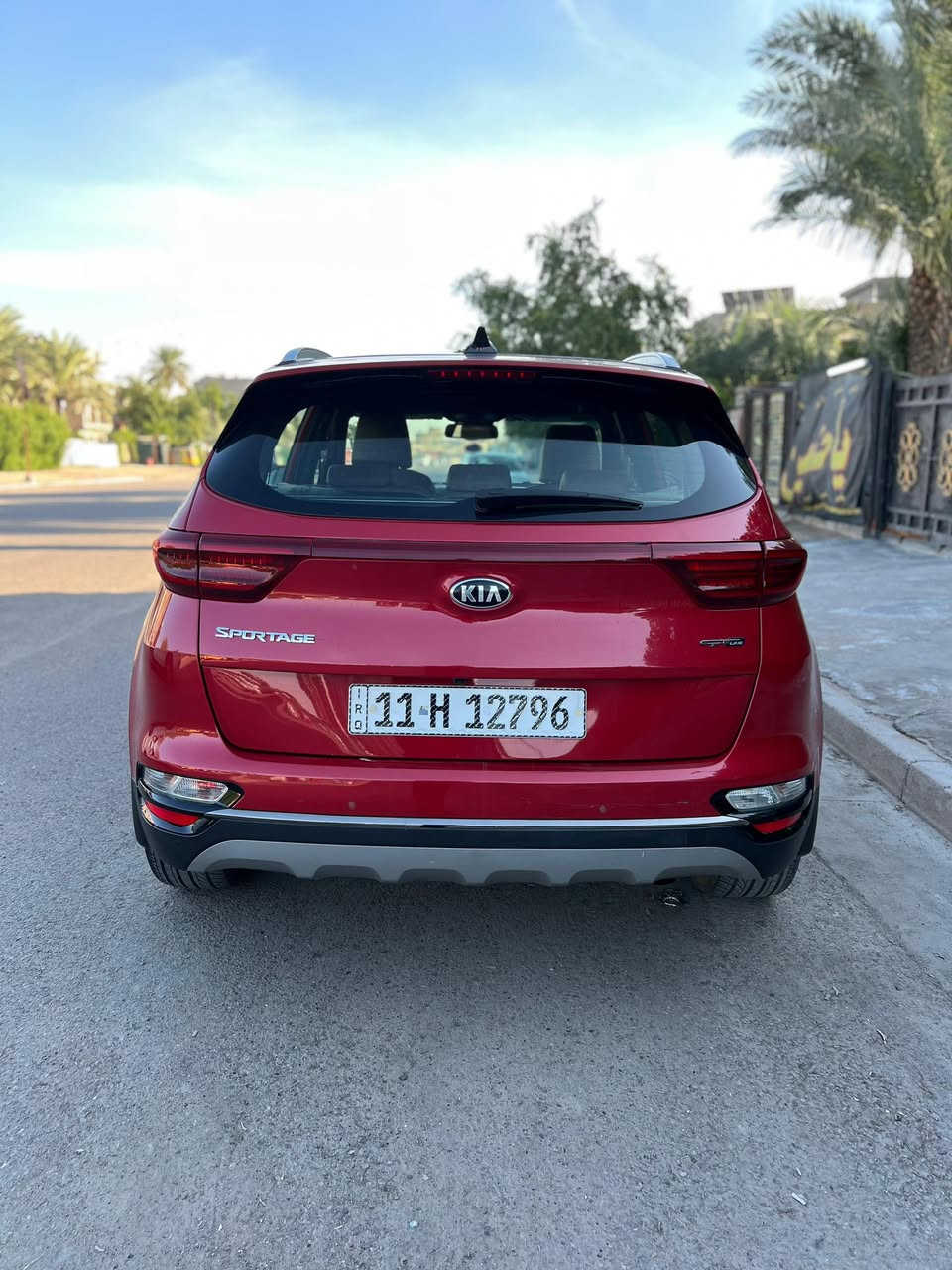 السلام عليكم وكل عام وانتم بخير 
سبورتج جيتي لاين 
للبيع او المراوس بكورلا كروس حصراً..!!!!

الموديل 2021 خليجية
 مكفولة من الصبغ و البارد و التبديل
المواصفات :
بانوراما
محرك 2000 دوش 
تشغيل بصمة + ابواب + تشغيل عن بعد
هاندبريك بصمة + اوتو هولد + مانع انزلاق + مانع انحدار + درايڤ مود
صندوگ كهرباء + ذكي 
شاشة چبيرة نڤكيشن + كاميرا داورة
تبريد بيانو + مناخي 
كراسي جلد + كراسي كهرباء 
شاحن وايرليس للهاتف
بگلايت لد + لد نهاري زينون + بروجكتر زينون 
8 ايرباك 
ستيرن حرف D
حساس امامي + حساس خلفي + حساس مطر + حساس لايت 
نظام ترحيب
تبريد قطعتين 
ويل كب چبير
رقم بغداد الجديد

 السعر 215 ورقة و بيها مجال بسيط
السيارة جداً نظيفة وجديدة بالعافية على الياخذها 
مكاني بغداد الشرطة الخامسة

للاستفسار : *********** متوفر تواصل اجتماعي
