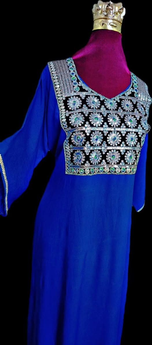 كشمير. تركي الوحده ب15 بس اذا 2ب25 قياس راهي جبير يلبس كل قياسات وذا بيها عرض طول او كصف نترتبها الكم
عرررررررض يفوتكم 😍😲😲😲


**إذا كنت صاحب هذا الإعلان وتريد حذفه لأي سبب، رجاءا أرسل رسالة إلى الدعم الفني**