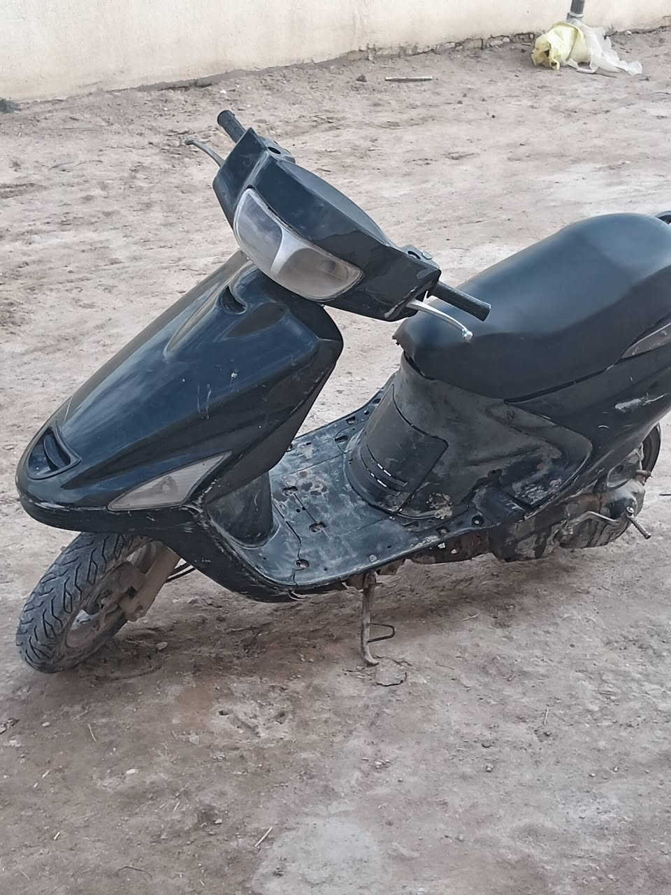 سلام عليكم ورحمة الله وبركاته.
دراجه جاهزه محرك مامفتوح و كابريته جديده
بيع أو مرارس ب٤كير مع الفرق إذا مضيفه
***********
مكان الرميثى النجمي
