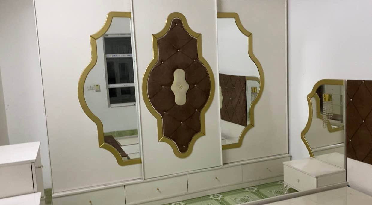 غرفة خشب 7 قطع كبيرة أربيل, العراق


**إذا كنت صاحب هذا الإعلان وتريد حذفه لأي سبب، رجاءا أرسل رسالة إلى الدعم الفني**