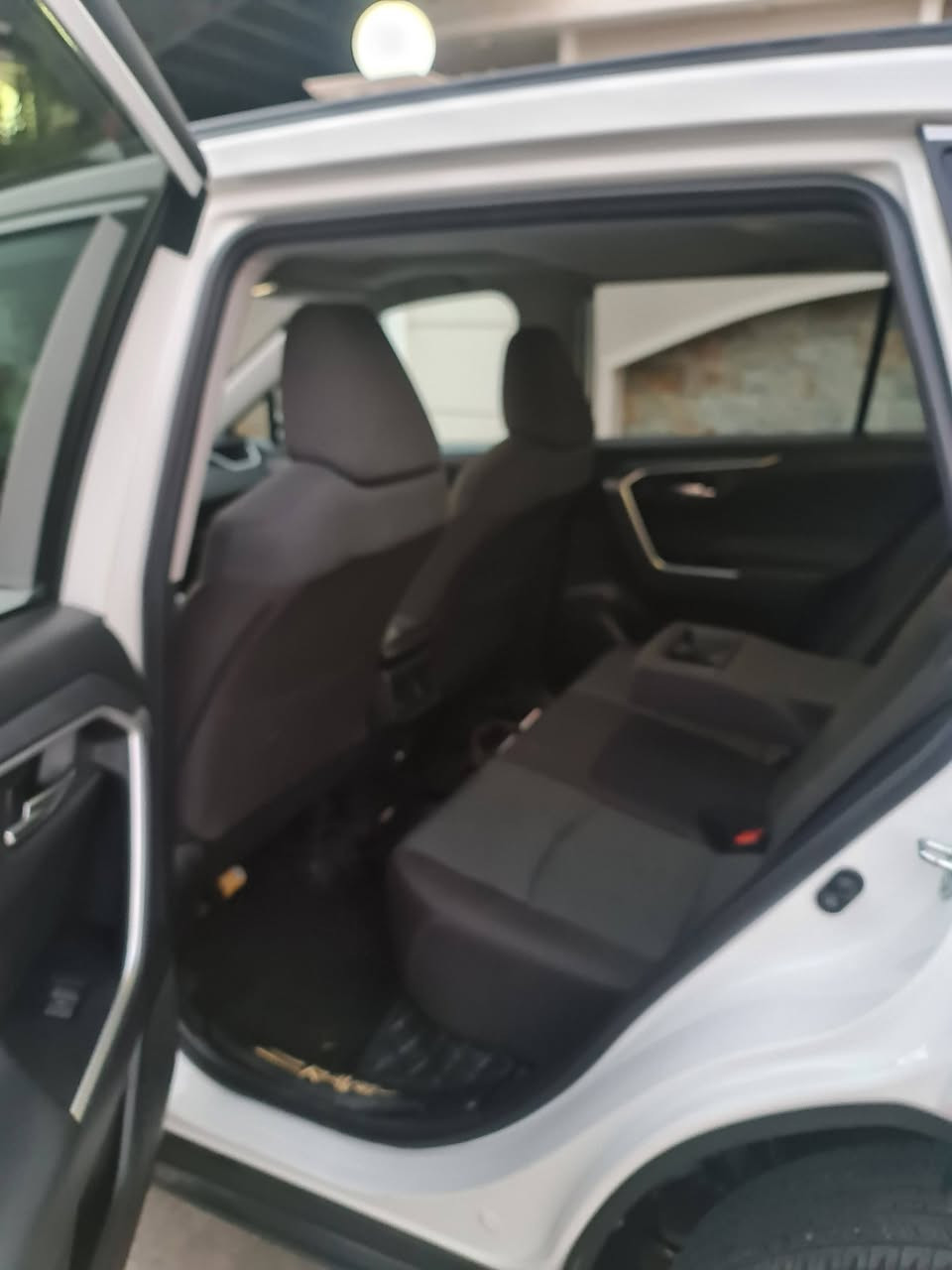 راف 4  موديل  24 XLE
ماشيه 40 الف كيلو متر  وارد كندي بانزين

الضرر نص جاملغ امامي صبغ بدون دواخل

السعر  267

***********
