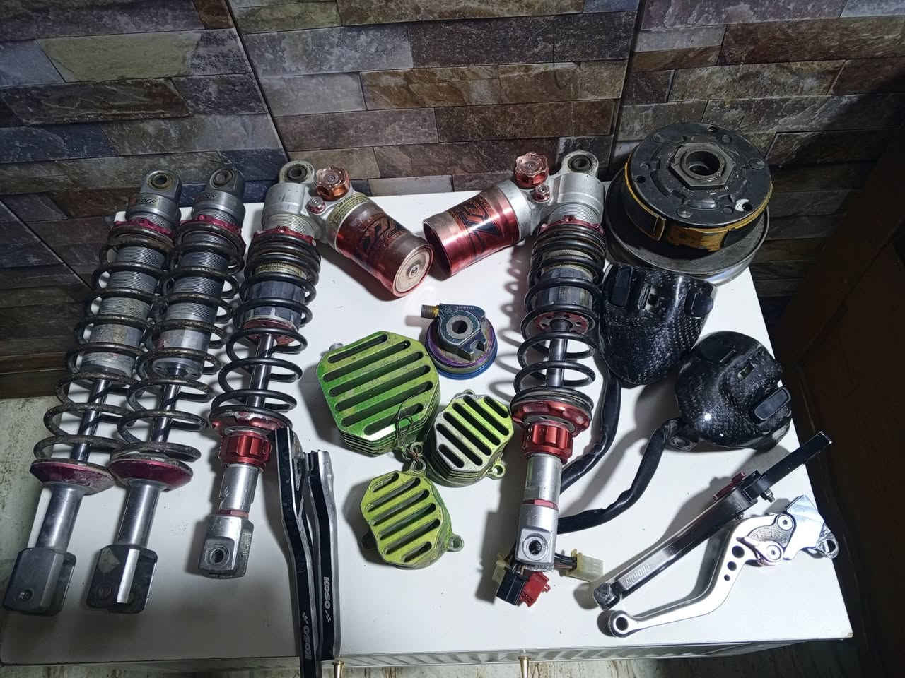 سلام عليكم شباب غراض مال سكنس  فحل اليريديهن بخدمتة وذا اكو مراوس بغراض صالنصة مال جبلي مال شمعة  نضيفة وحلوة اراوس مكان مدينة الصدر ***********
