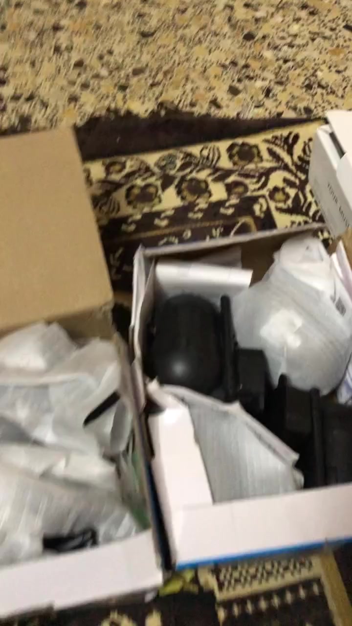 متوفر كاميرات مراقبة


**إذا كنت صاحب هذا الإعلان وتريد حذفه لأي سبب، رجاءا أرسل رسالة إلى الدعم الفني**