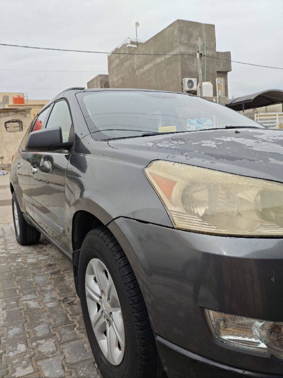 لبيع شفرليت ترافرس موديل 9 وارد امريكي  رقم بصرة تحويل ثاني يوم اكفل شواصي ولغود وتكم والعيب شرعي بيها ضربة بعدها ما مصلحة. محرك مفتوح كير بلاد السعر 75 وبيها مجال . للاستفسار ***********
