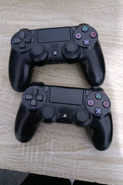 العنوان بغداد السريدات القديمه 
يجي ويا يو بي اس هديه بس يحتاج تبديل بطاريه البلي مهكر مامفتوح النوعيه فات 
ويه هارد 500 كيكا ب300واذا بدون الهارد ب280 والبلي 500 كيكا وبي مجال للسراي 
