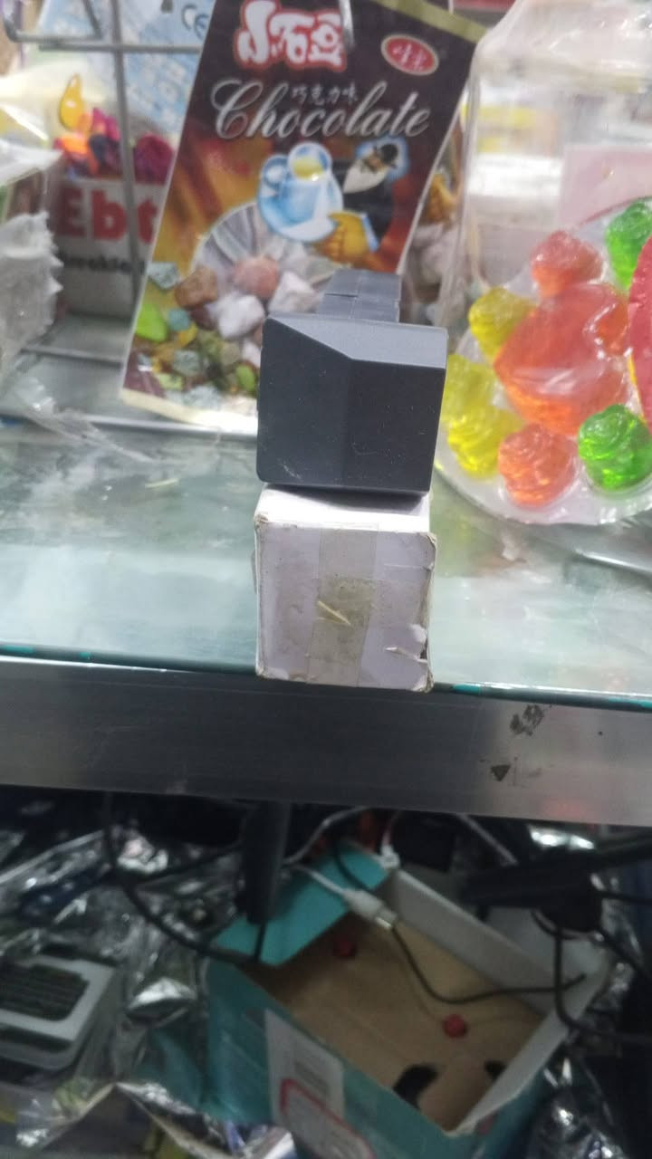 السلام عليكم
عندي هاي البطاريه جديده شغاله وياهه شاحنه اخوان اراح ابيعهه بسعر مناسب كلش كلش وبس هاي القطعه وسعر فقط(5)الاف دينار فقط


**إذا كنت صاحب هذا الإعلان وتريد حذفه لأي سبب، رجاءا أرسل رسالة إلى الدعم الفني**