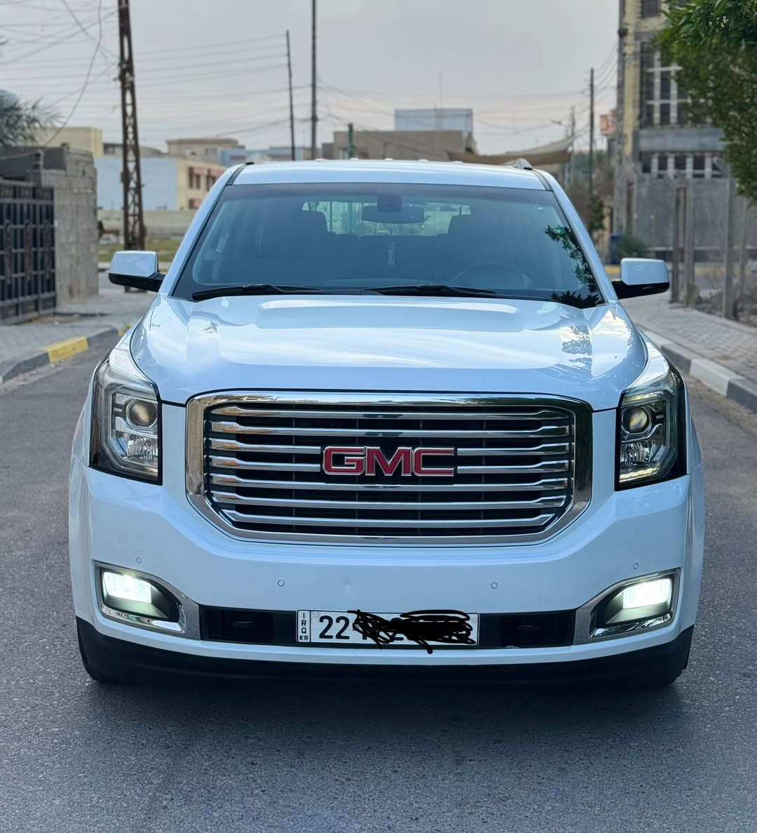 سلام عليكم يوكن2017خليجي وكاله المنصور رقم اربيل دولي تحويل او وكاله مكينه ما مفتوحه بشرط ماشيه95حداده تخم تاير كله جديد سياره جديده بمعنى الكلمه 
مكان السياره بصره
سعر:340
رقم الهاتف:***********
