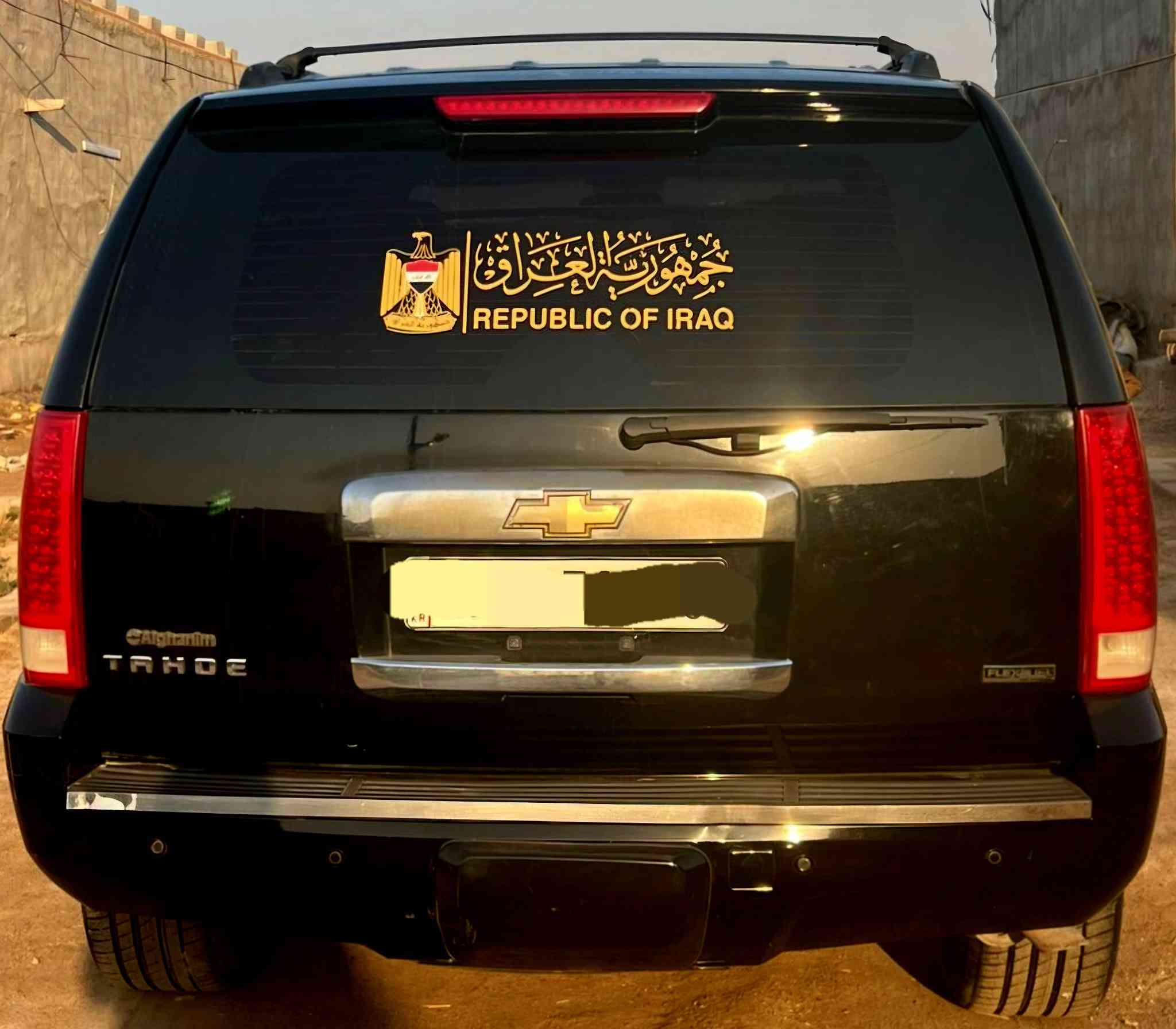 سلام عليكم  (تاهووووو)
ادوات ادوات ادوات 
الي يدور جديد ومايتعبك نقطة جراد مابيهه السياره 
موديل ٢٠١١
وكالة الغانم 
صبغ جاملغ امامي الايمن تجميل فقط
والباقي كفاله كفاله كفاله 
كفاله ضربه وكص وفتح وسرقه وعشاير 
السياره نافضها جديد من كلشي تفرعات المحرك فيت بم وعبوه كامله بلكات نوزلات  
دبه مال بريشر فابريتر امامي دوشمة الارضيه دوس جدد وبعد هواي شغلات نافضها ع ايدي سياره ما اتعبك ع اخر حبه 
وشرررررط ترايك ٢٠٠ 
مكاني بصره والسعر ١١٠ وبيهه مجال بسيط 
هـ/ ***********
مع جزيل الشكر
