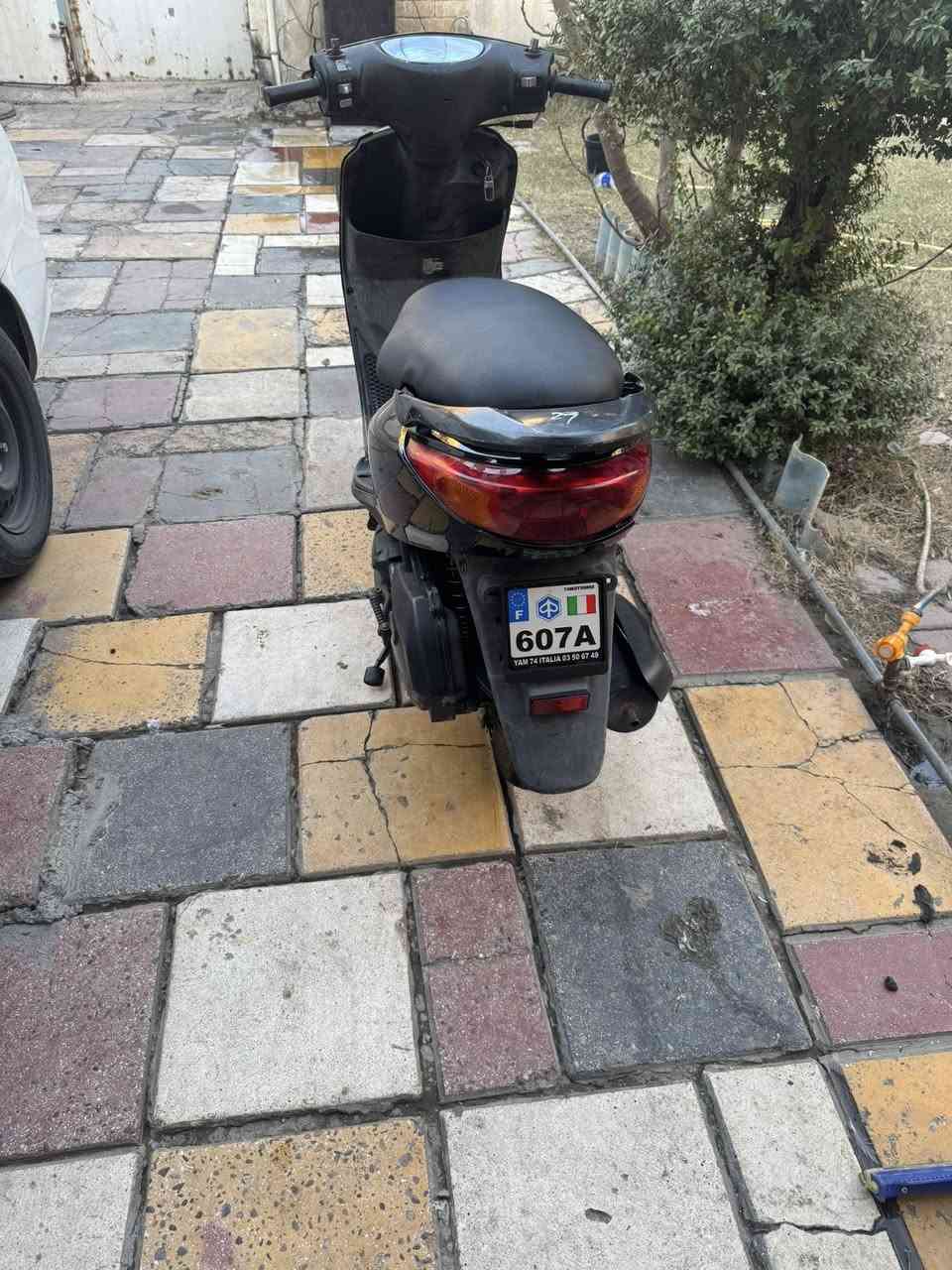 سلام عليكم للبيع بريز دراجه حلوه نكره سلف كله شغاله سعره 550للاستفسار ***********مكاني بغداد حي القاهره
