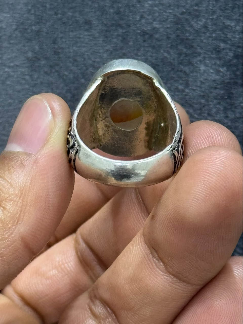 اللهم صل على محمد وال محمد 
خاتم عقيق يماني 
قطعه جميله ملبوسها روعه
مصاغ يدوي فضه عيار 925
مقاس الخاتم يلبس 23/24
يوجد توصيل كافة المحافضات البصرة, العراق


**إذا كنت صاحب هذا الإعلان وتريد حذفه لأي سبب، رجاءا أرسل رسالة إلى الدعم الفني**