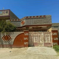 بيت ٢٠٠ متر مكانه مرتب قريب ع شارع الضباط ومدرسه سدره المنتهى البيت كا...