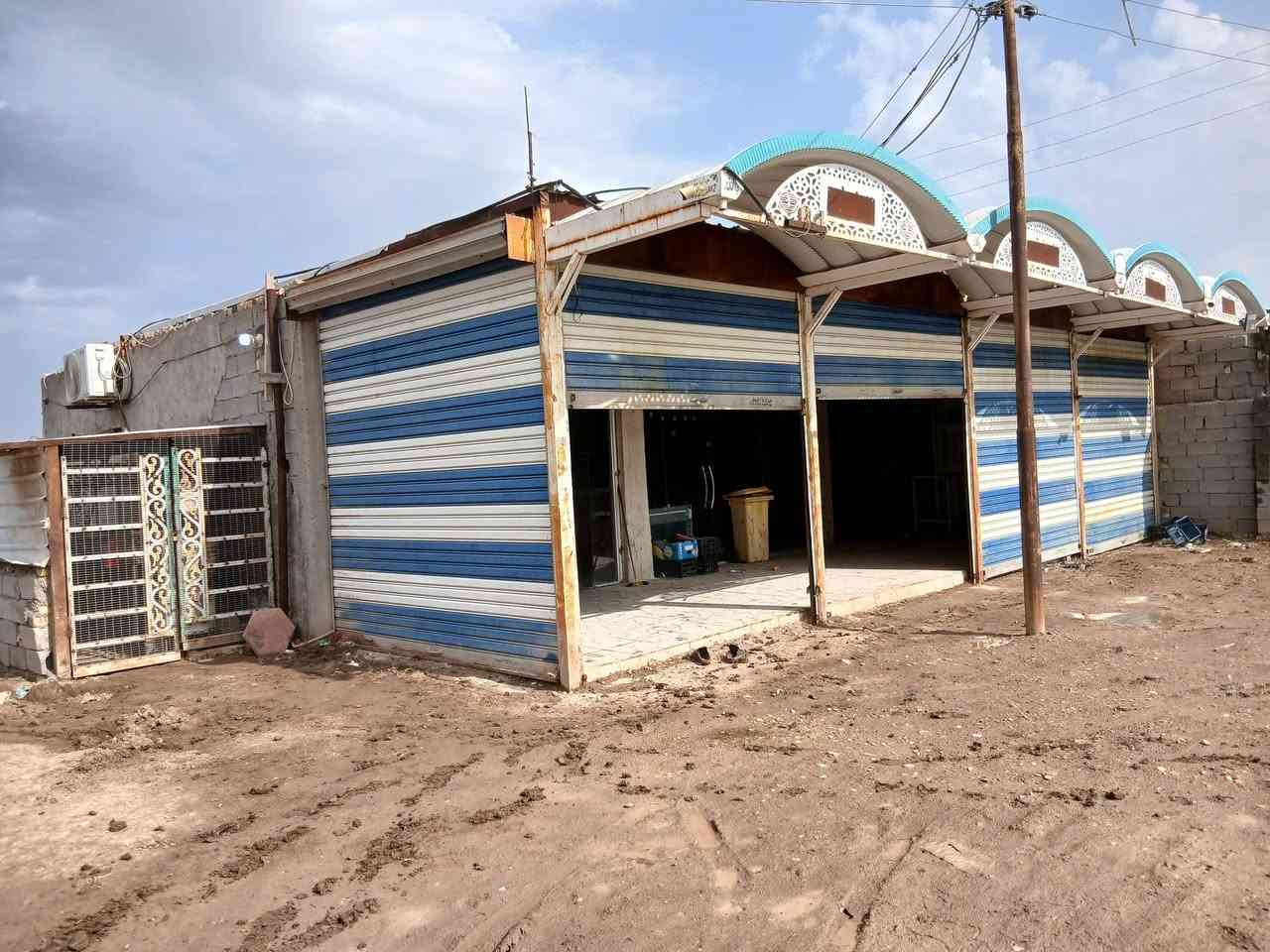 سلام عليكم
اخوان قطعه للبيع مساحه ٨٥٠م الوجه ٣٠متر بناء 
المحلات ١٢×١٢  على طريق الخطوه 
طريق زوار الامام الحسين ع السلام 

مع كافت الخدمات  ماء اساله+كهرباء+تبليط 

رقم تليفون ***********

واذا اكو مستثمر لليجار
محلات جاهزات
