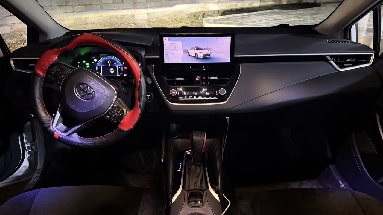 كورلا 2025  شكل الخليجي محرك 1800 هايبرد HEV  داخل جلد اسود رقم اربيل بسمي السيارة تحويل ثاني يوم سياه على وضع الشركه زيرو ماشيه 7000

❇️السعر 168$ وبيها مجال قليل 

❇️رادار امامي 

❇️سياقه ذاتية 

❇️تبريد قطعتين 

❇️تبريد بيانو شاشه 

❇️شاشه ابل كار بلي + كامره خلفيه دواره 

❇️مانع نزلاق + مود درايف +  ايفو مود 

❇️6  ايرباك
   
❇️حساس لايت كامل اوتو عالي ناصي اوتو + حساس ظغط اطار 

❇️تحكم سترين كامل فول 

❇️لايت زينون + لد صباحي + اشاره لد  

سيار مكفول  كفاله عامه ماعده شخط زغير حيل بلباب الخلفي وشخط بلدعاميه الأماميه موجود الفيديو بلمنشور 

سياره جاهزه من كلشي سنويه 2030 + هزه سنتين ل 2027/11

العنوان /  صلاح الدين / الزويه  

رقم الهاتف / ***********
