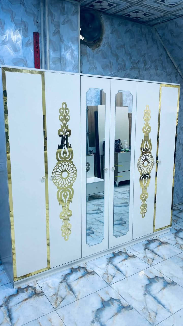 💎💗 غرفة تركي مستخدم
5قطع 
💯 نظافة 95%
🚪 نظام أبواب مرتب
💸 السعر475
🪛 شد مجاني
🚚 نقل مجاني و المحافظات بكروه للاستفسار والحجز اخذ صوره و دزو واتساب فقط و اذا عدكم غرف للبيع دزولي أخذ.***********
