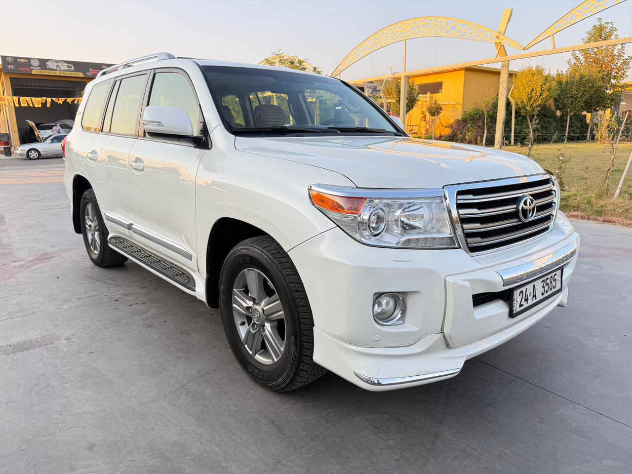 لاند گروزر 6 سلندر 2015 فول مواصفات  بدون صبغ السعر 430$ و مجال المكان دهوك
***********
*********** دهوك, العراق
