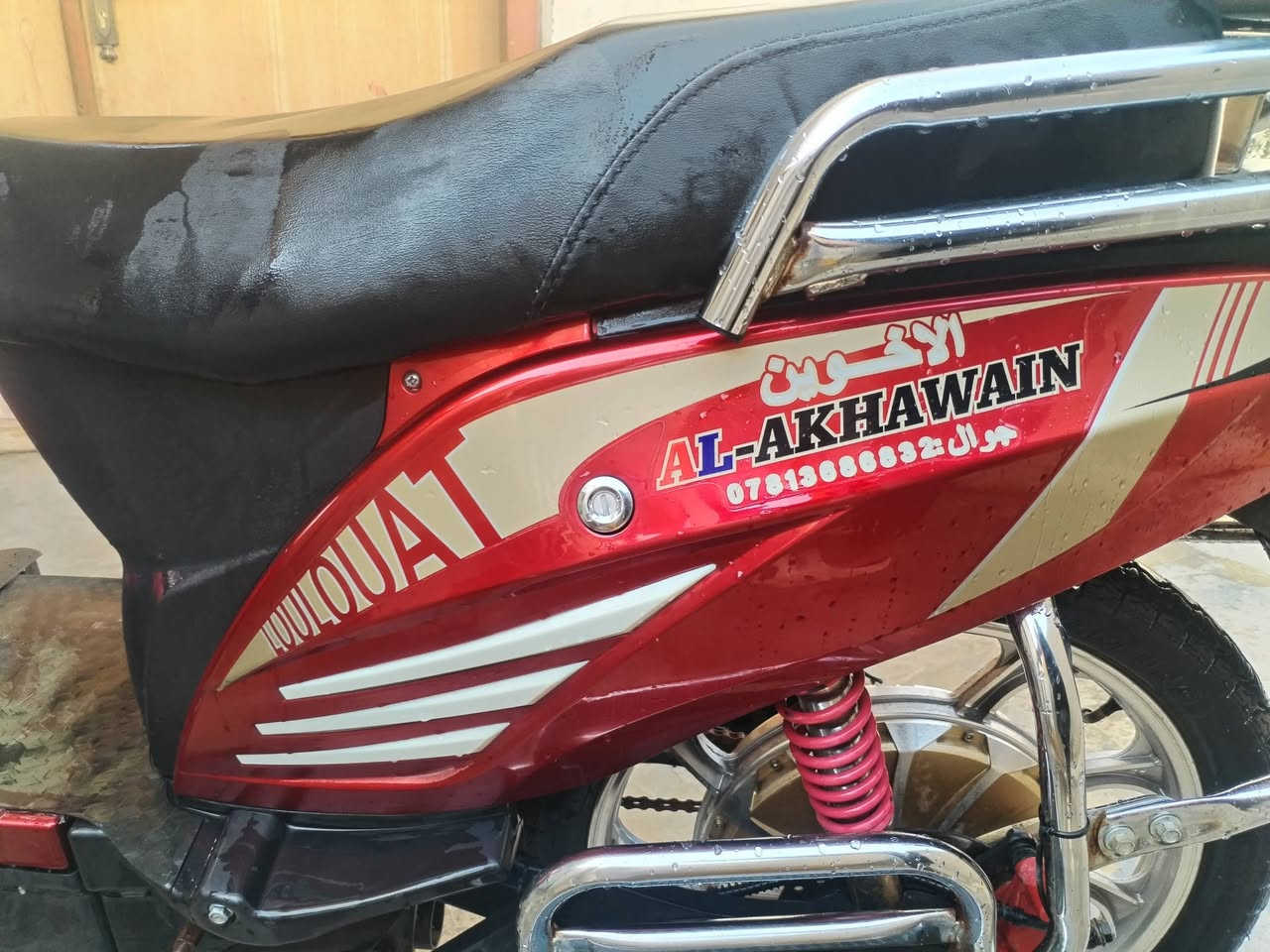 دراجة للبيع الخوين موديل 25بصمه يدوي 6بطاريات جدد جهاز مانع سرقة جادر ويا كهرباىيات  شقالة دراجة نضيفه  سعر  600وبي مجال ***********
