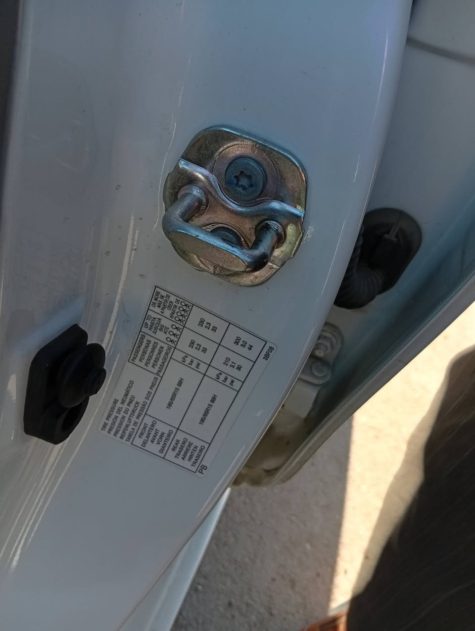 نيسان سني 2024  فول مواصفات. 5 بصمات 
مري شفط. اشاير مري.   تبريد بيانو لمس. 

بيه  1. باب دبل كود من شركه.    ماشيه 25 حقيقي 
رقم اربيل الجديد باسمي. هزه جديده  تبريد قطعتين  سويچات ثنين. كتولكات شركه.  اسبير مانازل. السعر 125     العنوان بغداد الحبيبيه. 
***********
