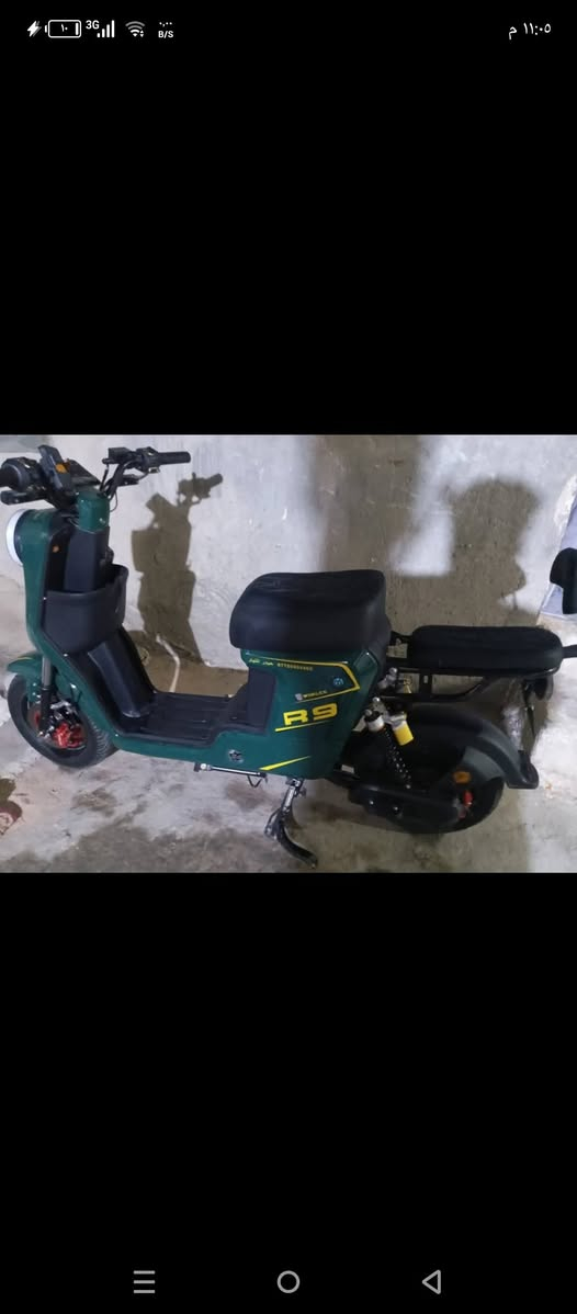 سلام عليكم دراجه ار 9 مديل 25 دراجه نضيفه وجديده خمس بطاريات تلاثه عاطلات وثنين جدد السعر 300 وبيهه مجال للتواصل *********** كرمه علي
