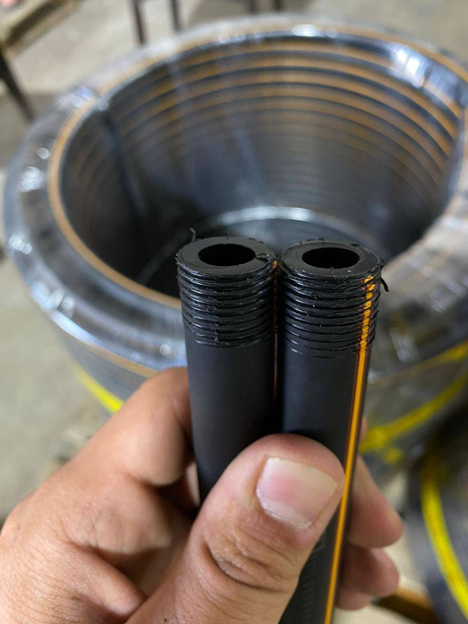 صوندات دفن درجه اولى
 ضمان حقيقي 3 سنوات
متوفر كافة الأنواع والأحجام 
للحجز والاستفسار 
***********
