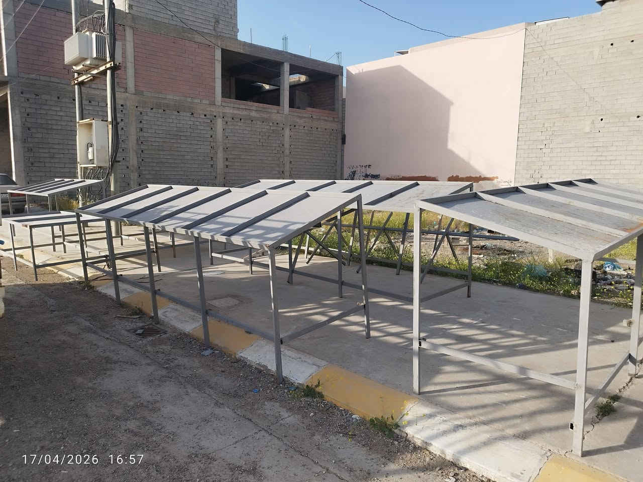 حدايد يرهم مواكب يرهم محل بقالة كلشي يرهم ٥ قطع مزاد عبدالله الجاف ***********
