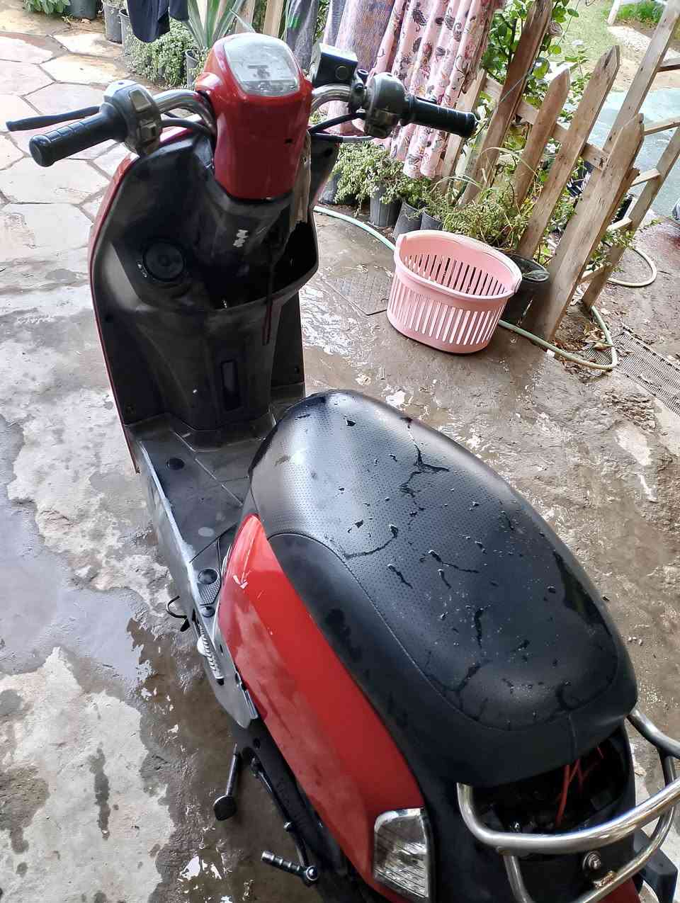 بولسي للبيع 2008
مفتوحه 700بيه مجال كربلاء الحر ***********
