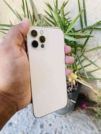 ايفون ١٢ برو فقط ذاكره ٢٥٦ عربي شرق أوسط مستبدل شاشه وبطاريه نوعيه زين...