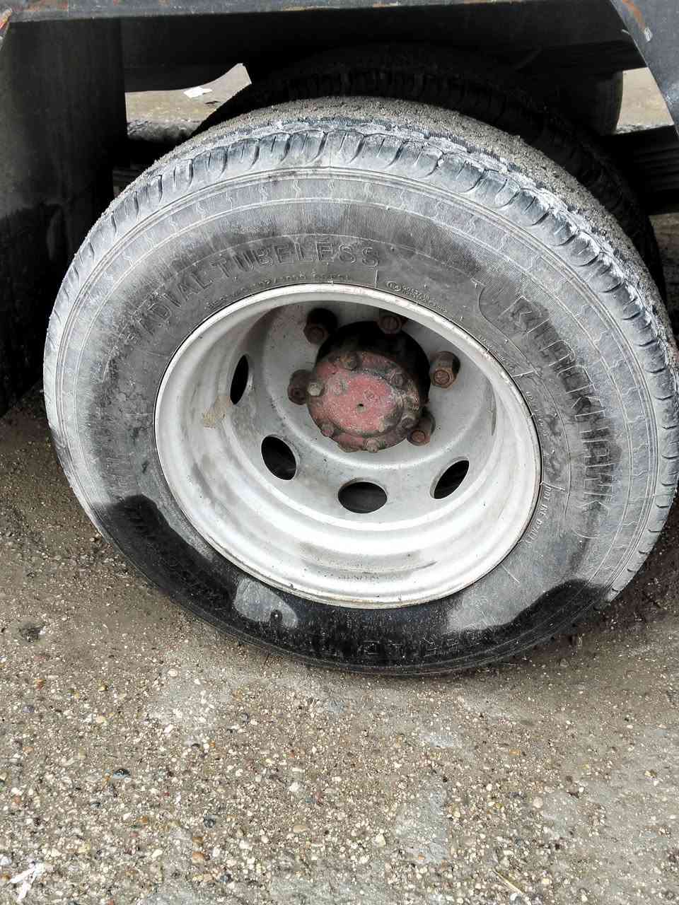 السلام عليكم كيا فحل موديل 2010
تاير 14 وسته 27 تحويل ثاني يوم ثانويه مشروع وطني لسه 27 مكان بغداد الشعب سعر 90 *********** واتساب خاص
