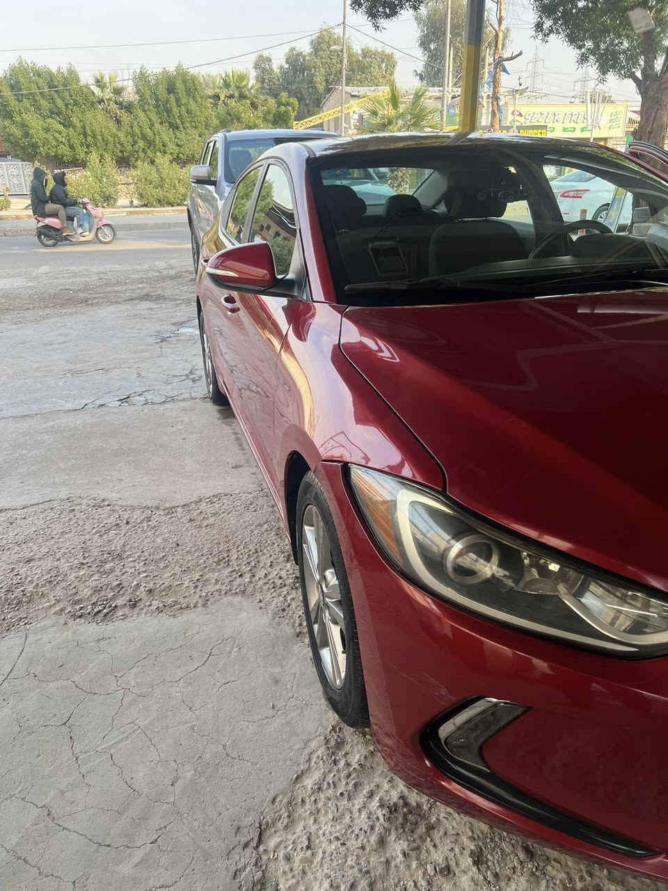 السلام عليكم النترا ٢٠١٨ رقم بغداد وارد امريكي حادثه موضح بالصور ماشية ٧١ الف كيلو حقيقي السيارة فول مواصفات المكان بغداد السعر ١٣٠ وبيه مجال بسيط حق الجية للاستفسار ***********
