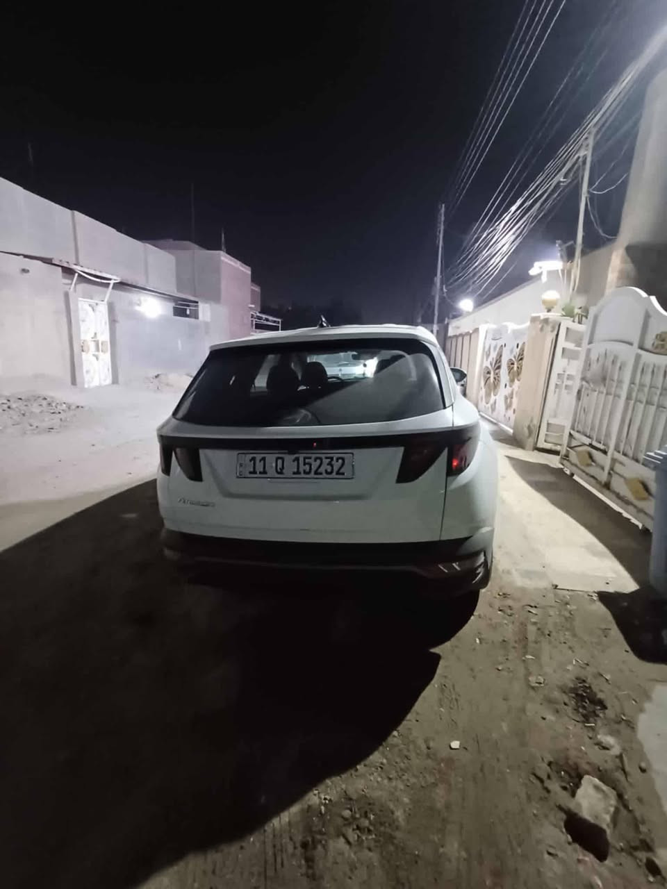 سلام عليكم توسان موديل 2024 مرقم بغداد صور الحادث بلمنشور السياره جديده ماشيه قليل السعر 205 وبيه مجال سياره دشبول دجتل داخل ابيض واسود 
الاستفسار ***********
