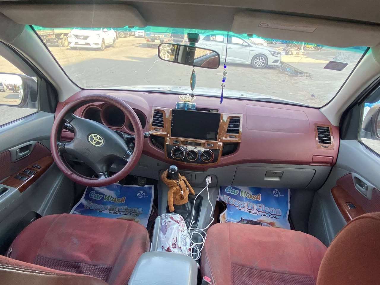 بيكم هيلوكس ٢٠١١
سياره مكفوله من اي عيب رقم واسط 
كير عادي تحم تاير كير ومكينه مكفوله لاتنقيص ولاتبخير تخم تاير فقط جاملع الايمن بارد سياره ع بلاد مال بيت 
عنوان السياره بغداد 
رقم صاحب السياره ***********
