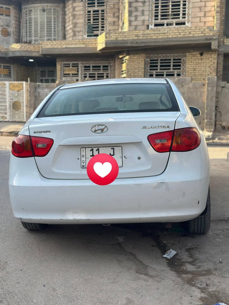 سلام عليكم للبيع الانترا 2009 بغداد محرك 1600 ضرر بسيط بين الباب العبري والجاملغ مابيها اي نقص تبريد مكينة گير كهربائيات ‭0783 869 0865‬
