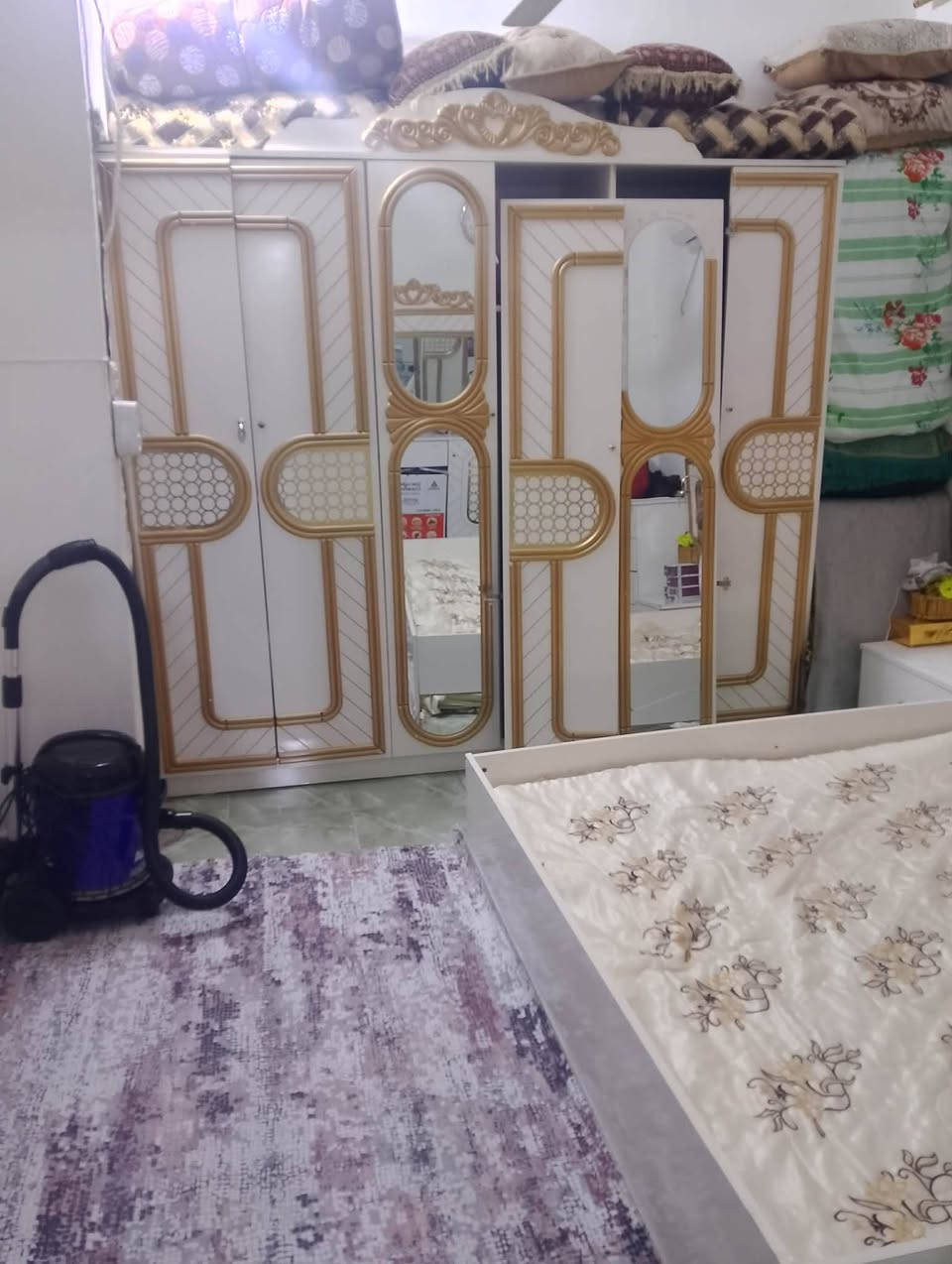 السلام عليكم
غرفه نوم تركيه للبيع نقص تخت
سعره ٤٠٠ مكان مسيب


**إذا كنت صاحب هذا الإعلان وتريد حذفه لأي سبب، رجاءا أرسل رسالة إلى الدعم الفني**