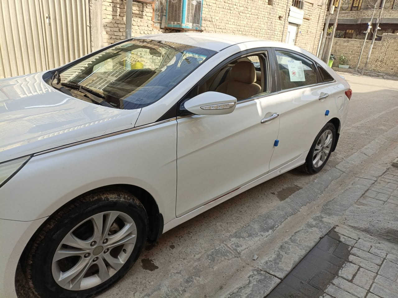 السلام عليكم
سوناتا خليجية للبيع فقط موديل 2010 السيارة جديدة بمعنه الكلمه حتى المحرك ستندر السيارة كفاله عامه فقط بيها شويه بالهلال بارد موضح بالصور سونار السيارة جاهزه على اخر حبايه بأسمي رقم وهزه جديده تحويل مباشر ماتصرف الف دينار عليها وتجي وتشوف بعينك مكان السيارة بغداد العبيدي للاتصال

‏‪***********‬‏
السعر 124 وبيها مجال
