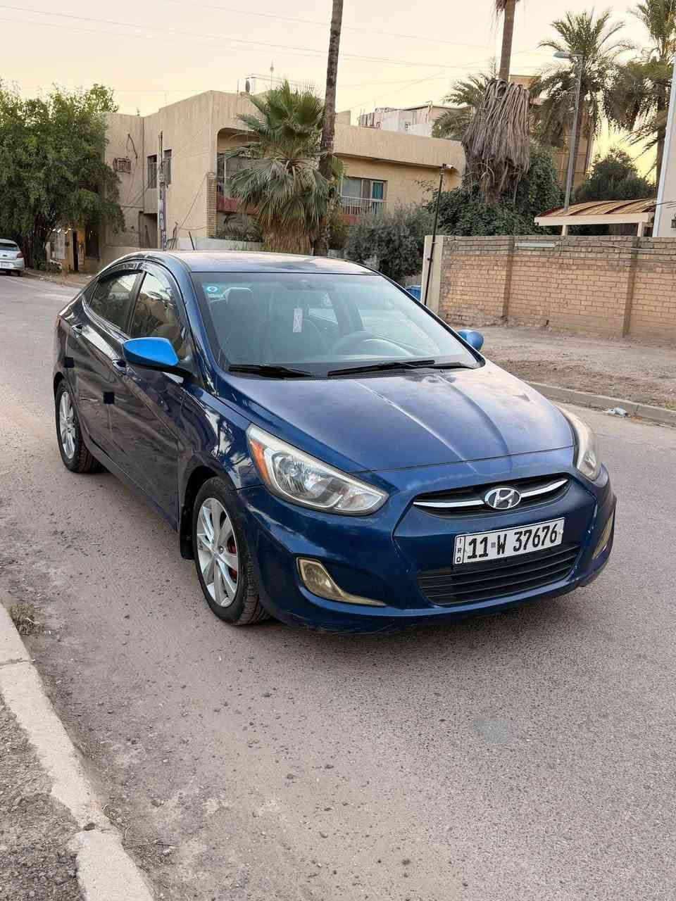 السلام عليكم 
اكسنت موديل ٢٠١٥ 
وارد امريكي 
مكينه ١٦٠٠ 
بيها بابين صبغ وهلال الجاملغ الخلفي 
بجم كبس 
صدر امامي خلفي جديد 
تبريد وكهربائيات كله جاهز 
السياره جاهزه مابيها اي نقص 
ماشيه ١٠٥ 
شاشه جبيره 
كامره 
السياره بيها جراد خفيف بالقماره وشويه بالصندوك 
مكينه لا تبخير ولا تنقيص 
كير مكفول 
رقم بغداد الجديد تحويل مباشر 
مكانها بغداد اليرموك 
السعر ٨٥ ورقه وبيها مجال قليل 
*********** بغداد, العراق

